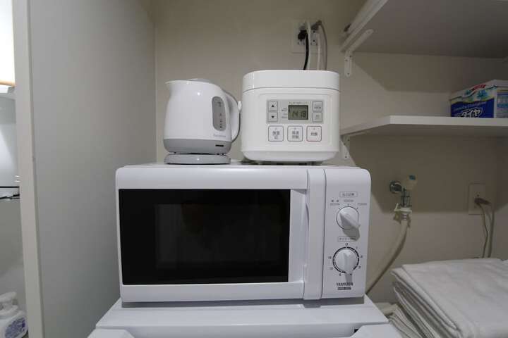 Room 105 of 143