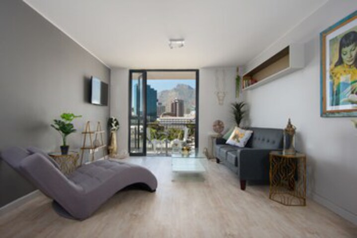 Room 15 of 16
