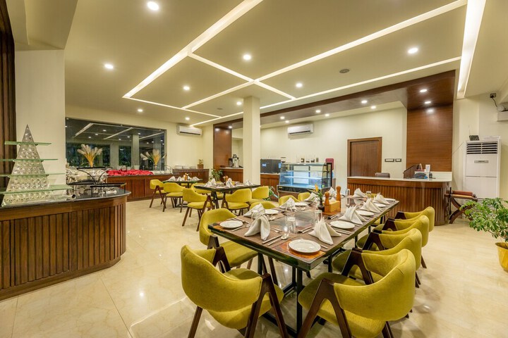 Dining 114 of 191