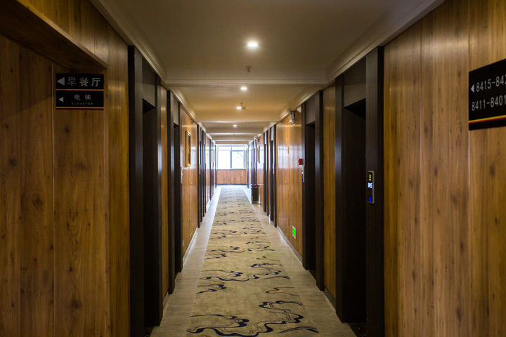 Hotel Interior 10 of 15