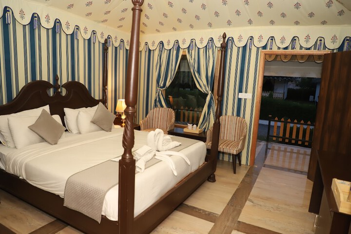 Room 3 of 55