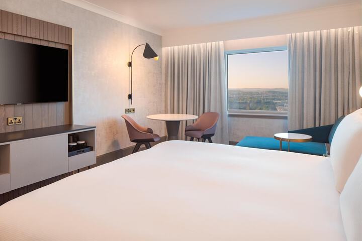 Room 45 of 158