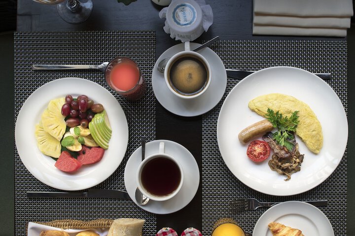 Breakfast/Coffee Service 54 of 72