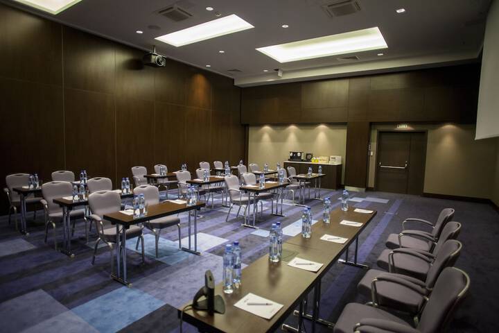Meeting 121 of 137