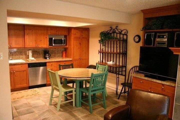 CENTER VILLAGE BY COPPER VACATIONS