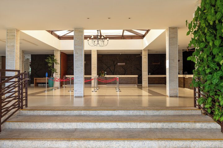 Hotel Interior 4 of 74