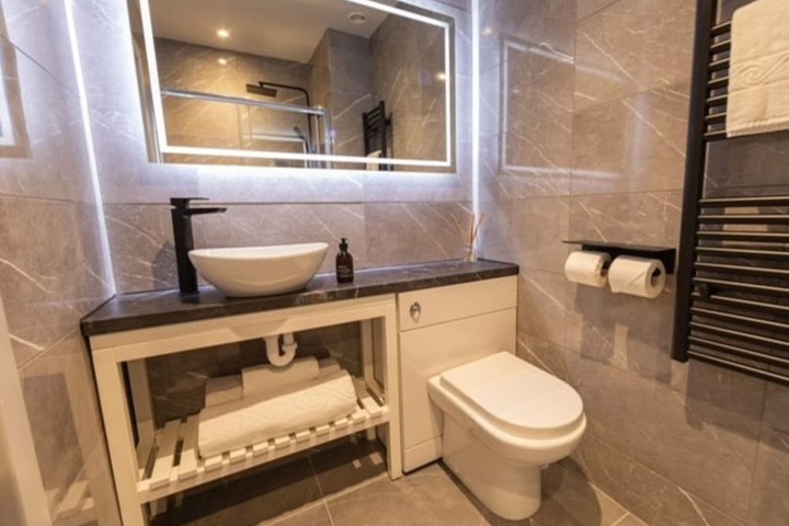Clean Restrooms