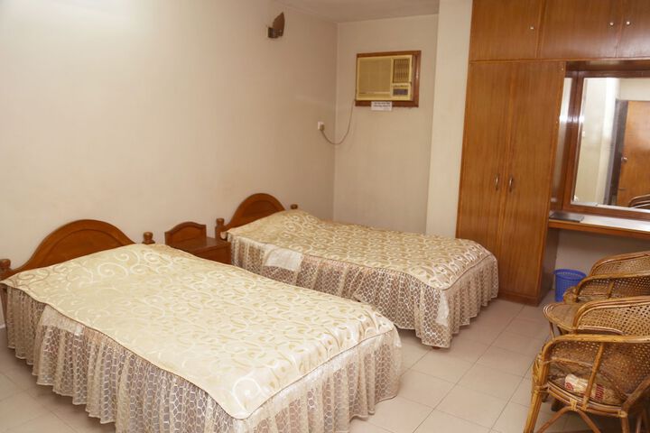 Room 8 of 24