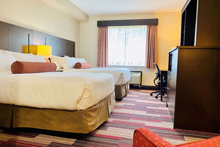Room 3 of 27