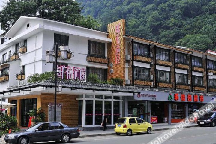 Inn of Flowers