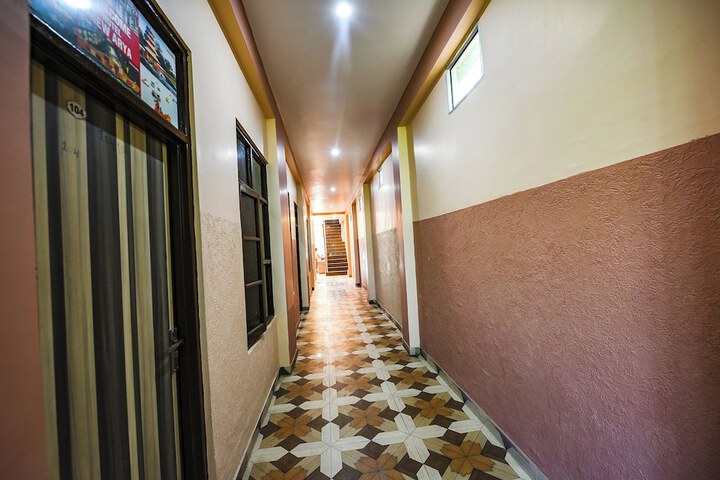 Hotel Interior 4 of 21