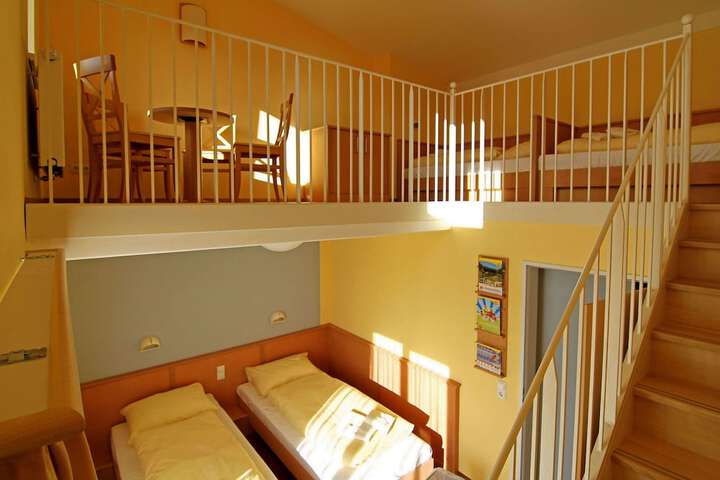 Room 6 of 54