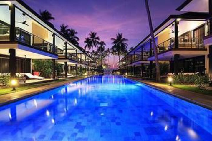 Pool 21 of 26