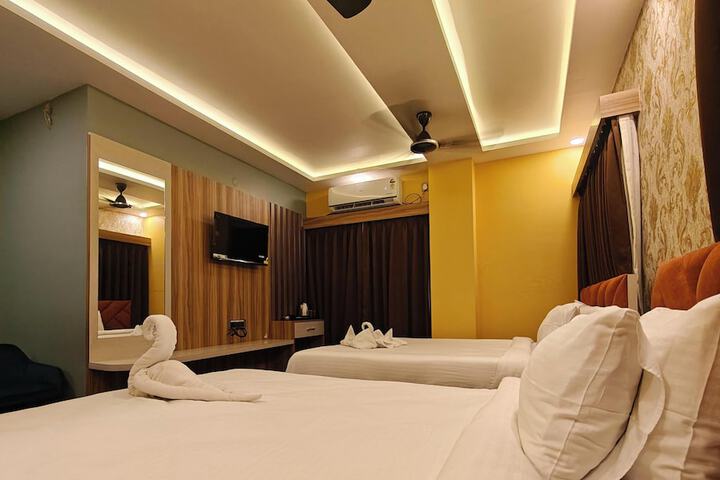 Room 16 of 35