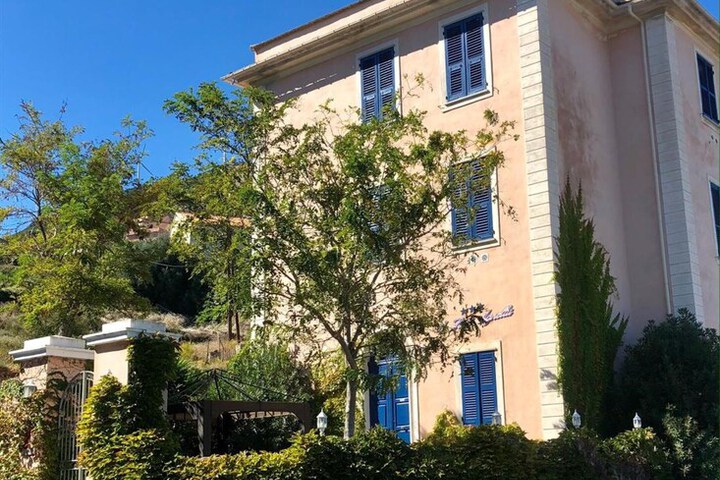 Hotel 51 of 59