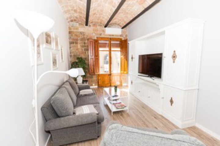 Photo of Tarragona Suites Corsini