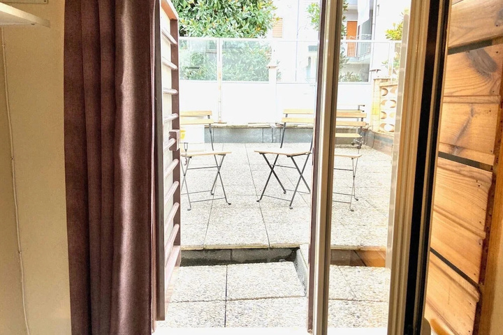 Terrace/Patio 2 of 8
