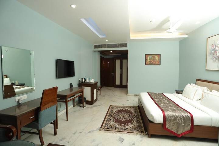 Room 194 of 288