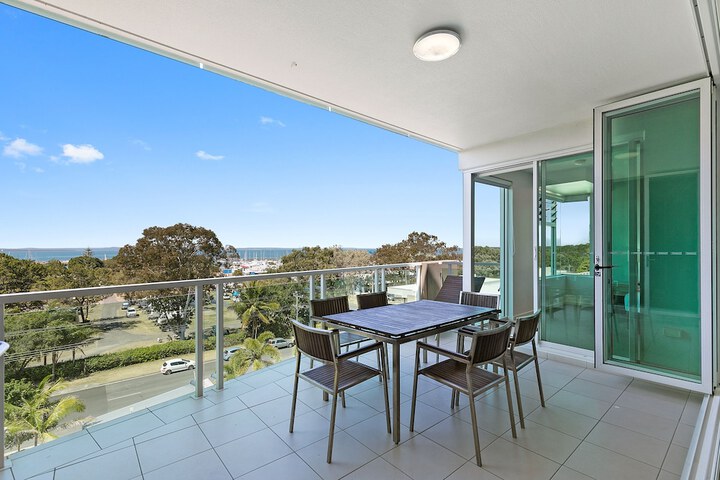 Terrace/Patio 70 of 98
