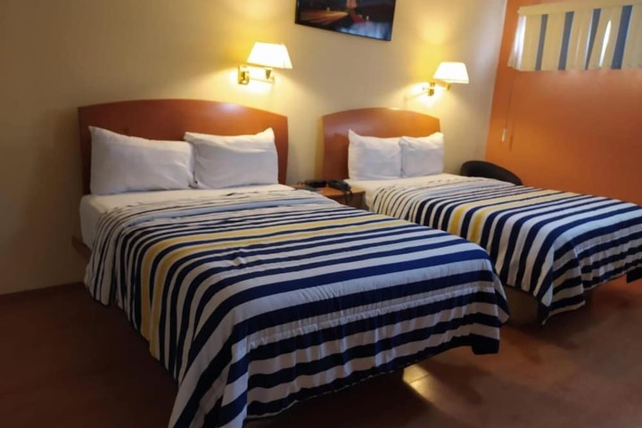 Room 18 of 42