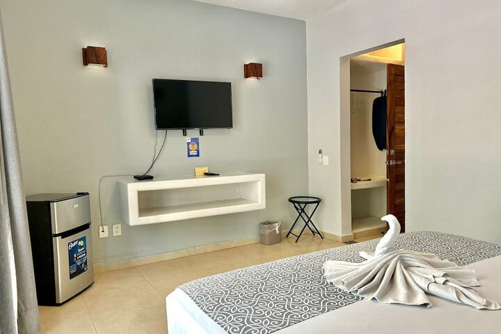 Room 7 of 24