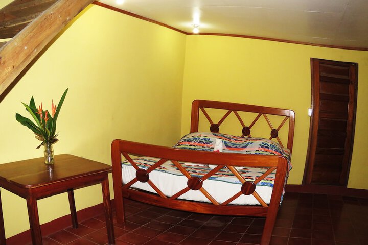 Room 6 of 44