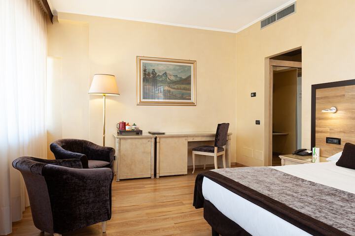 Room 19 of 57