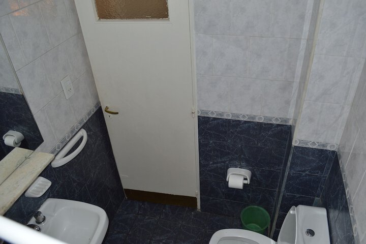 Room 18 of 35