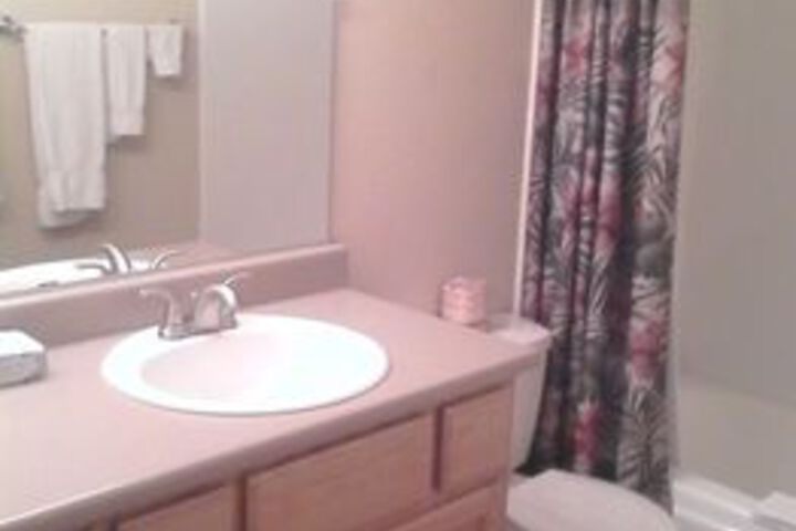 Room 6 of 62