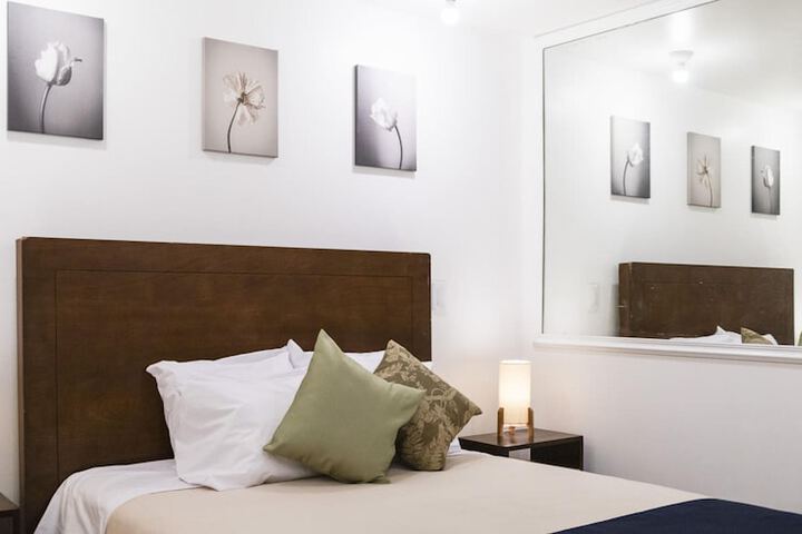 Room 34 of 124