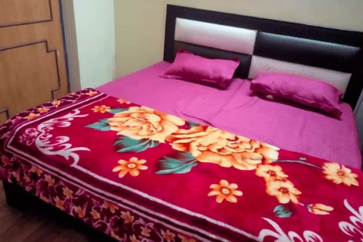 Hotel Raj Ratan