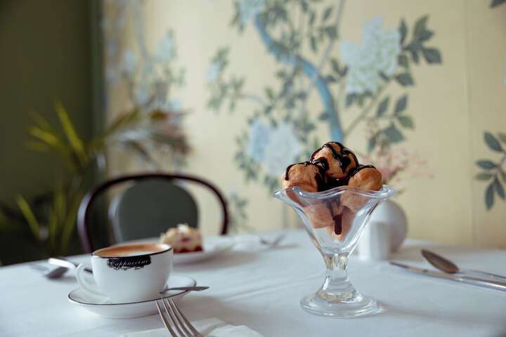 Dining 78 of 112