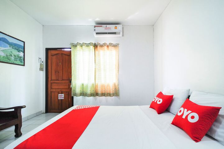 Room 10 of 36