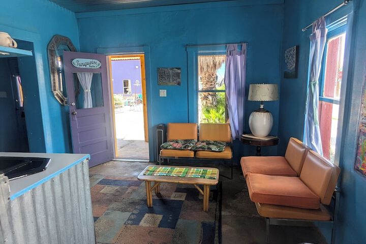 Room 161 of 276