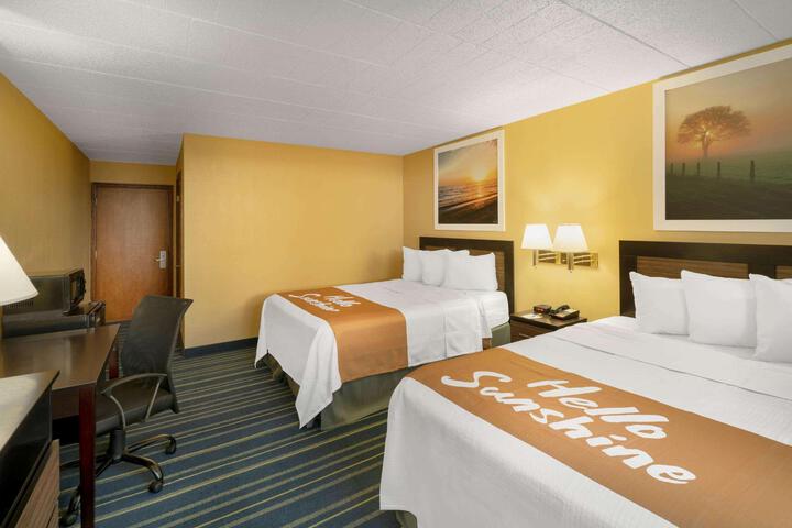 Double Bed Accessible (2 of 5)