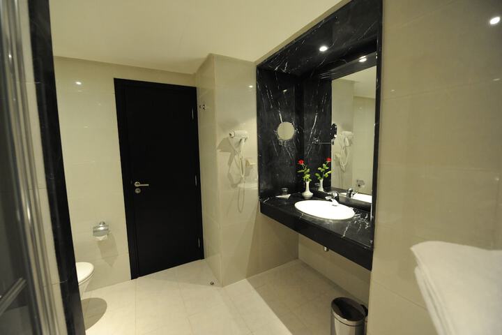 Room 35 of 51