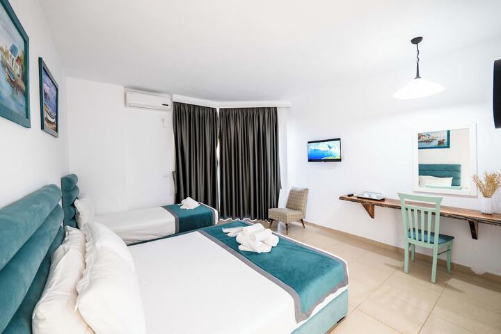 Room 46 of 297