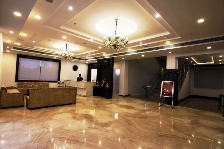 Hotel Interior 4 of 59