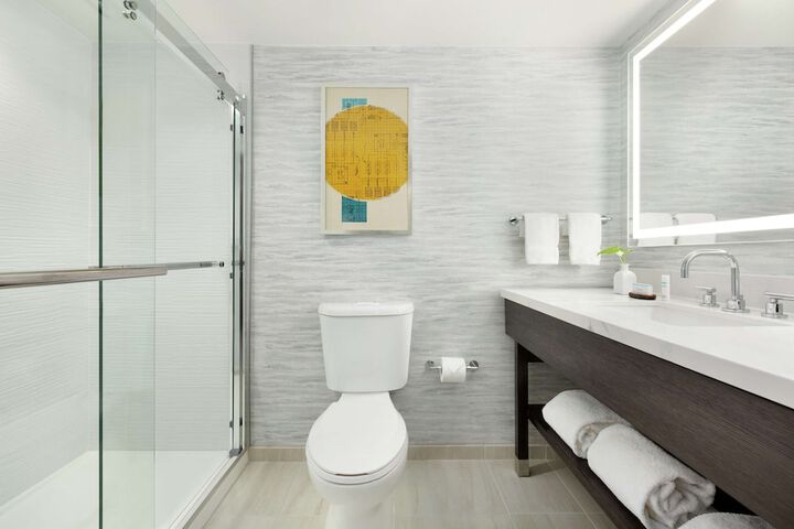 Bathroom shower