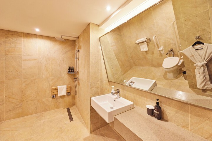 Bath Amenities