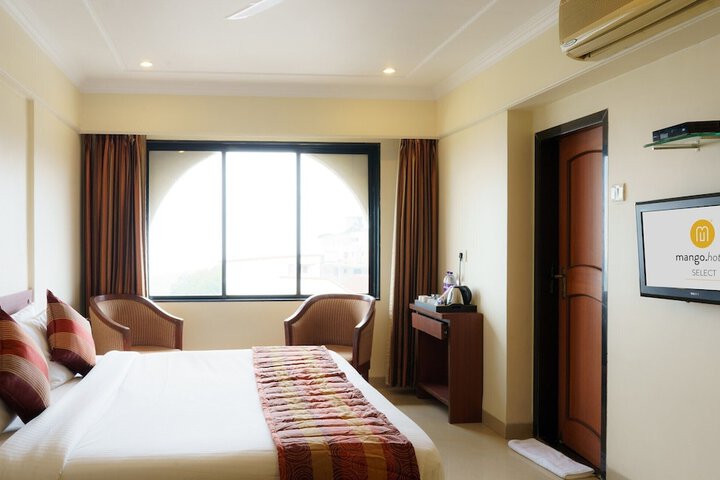 Room 44 of 123