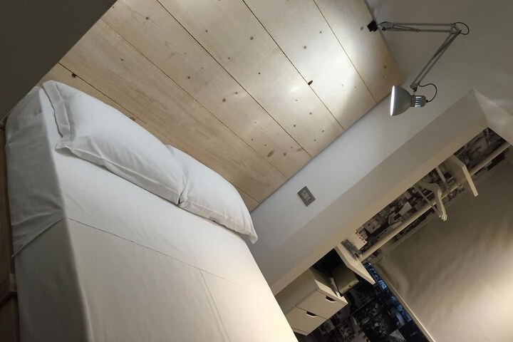Room 20 of 66