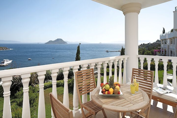 Terrace/Patio 97 of 273