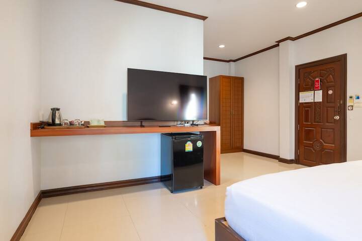 Room 21 of 63