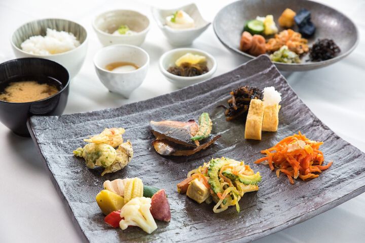 Dining 89 of 130