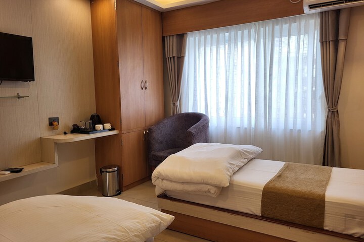 Room 21 of 75