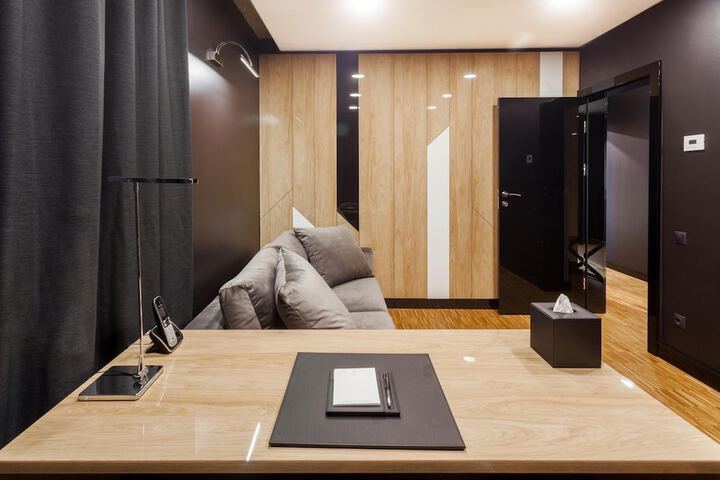 Room 14 of 70
