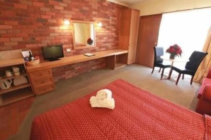 Room 18 of 43