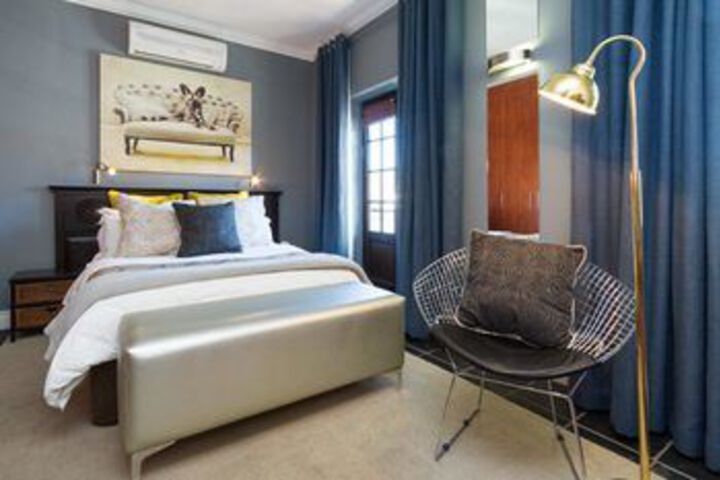 Room 43 of 66