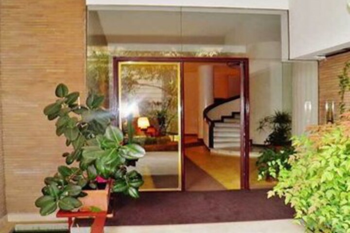 Hotel 18 of 26